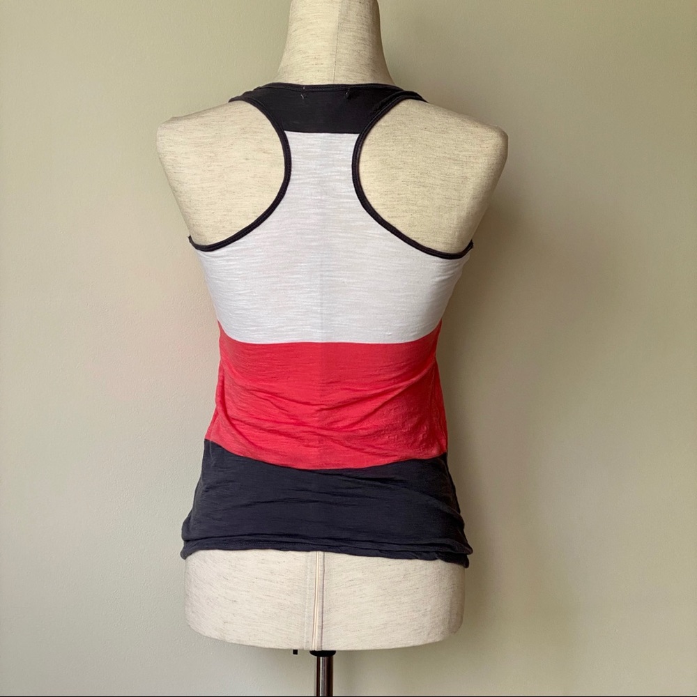 Colorblock Tank Top - Picture 3 of 4